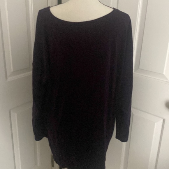 Long sleeve, deep purple top - Picture 3 of 5